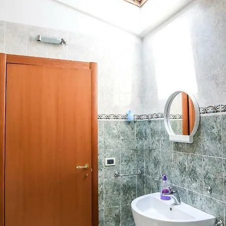 Attic Aries Lägenhet